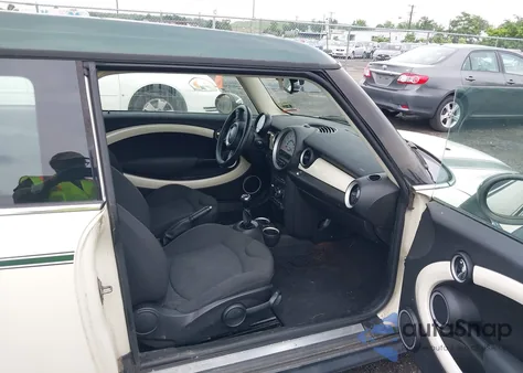 2013 Mini Clubman Cooper S from USA, damaged, VIN WMWZG3C55DTY32706